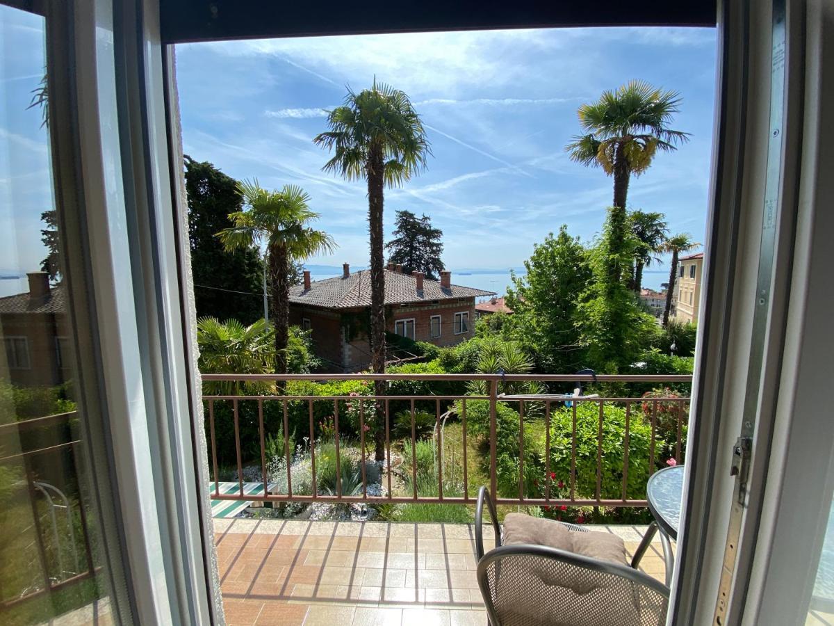 Guesthouse Villa Stanger 2 洛夫兰 外观 照片