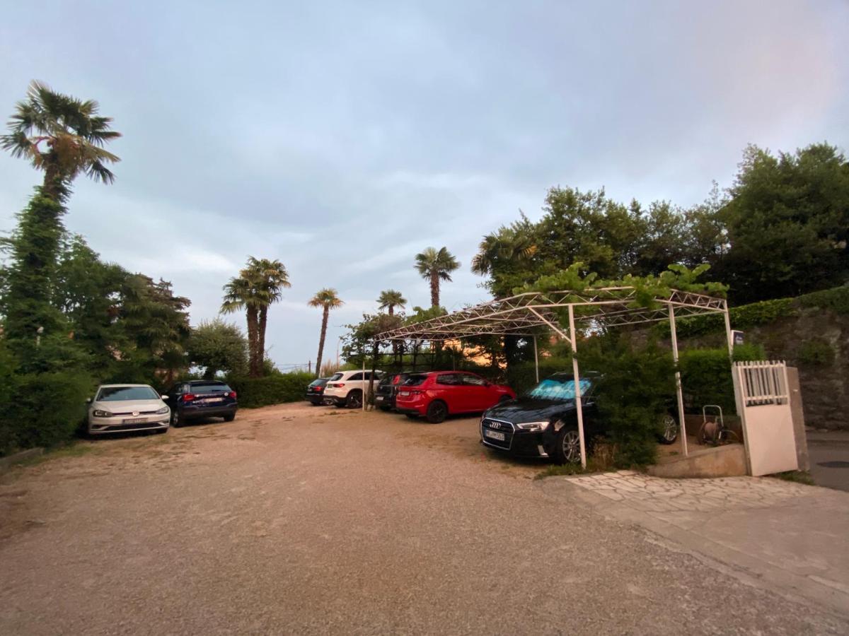 Guesthouse Villa Stanger 2 洛夫兰 外观 照片