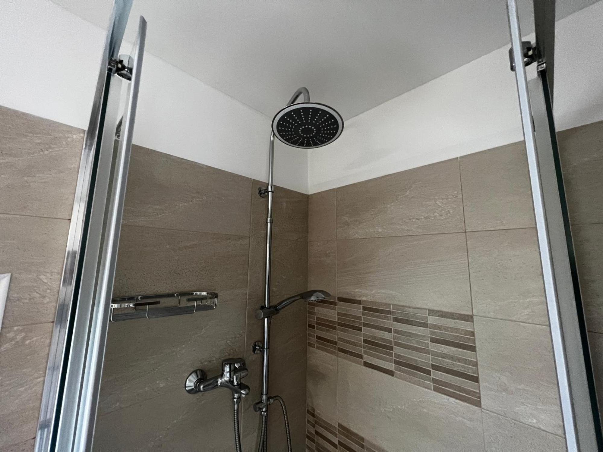 Guesthouse Villa Stanger 2 洛夫兰 客房 照片